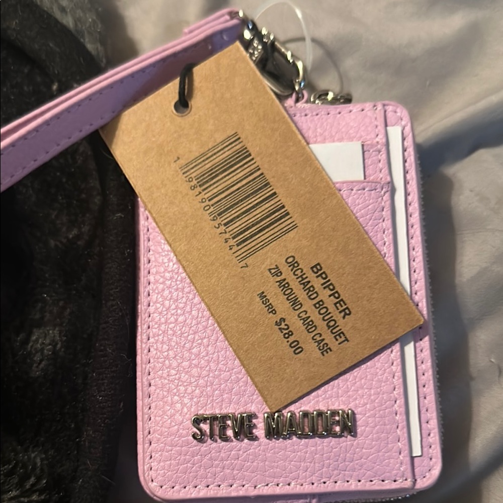 Steve Madden Pink Pebbled Leather Key Card Holder